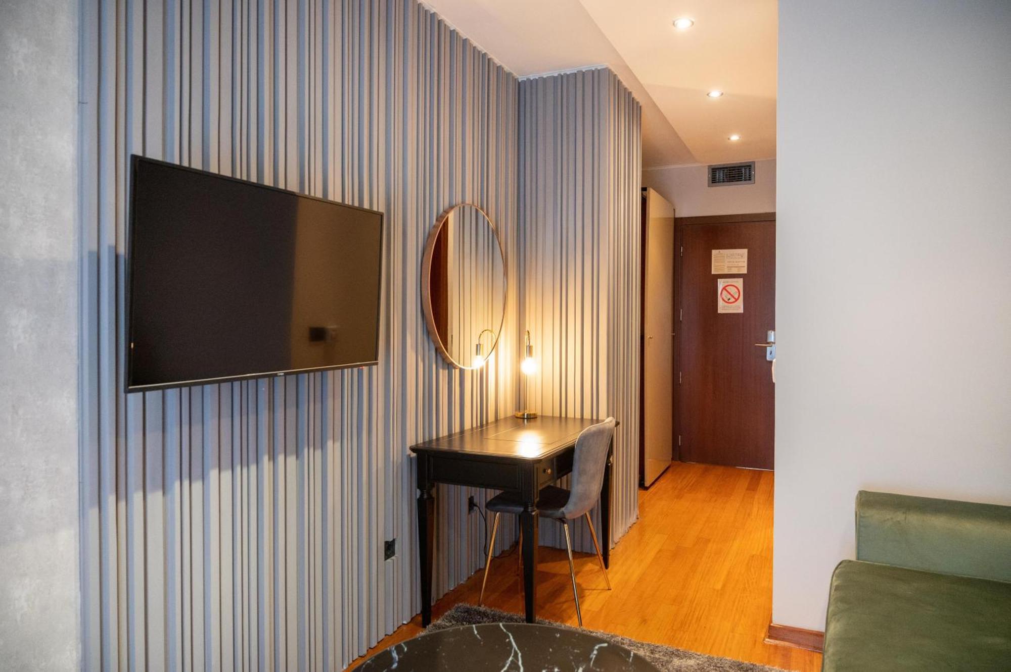 Natali Luxury Suites- Mini Rooms 베오그라드 외부 사진