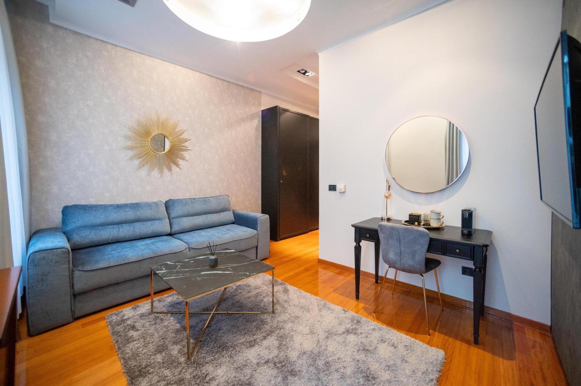 Natali Luxury Suites- Mini Rooms 베오그라드 외부 사진