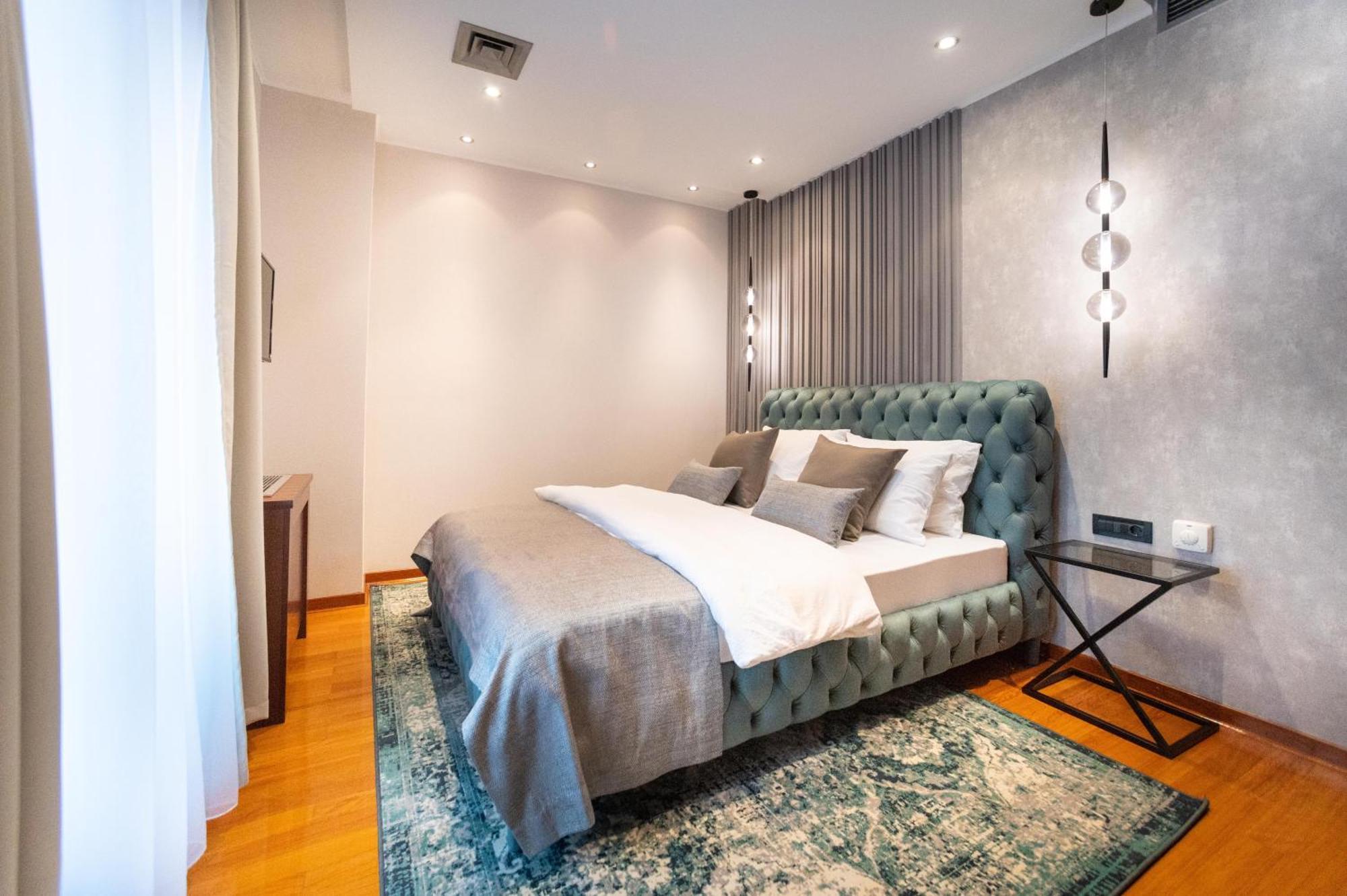 Natali Luxury Suites- Mini Rooms 베오그라드 외부 사진