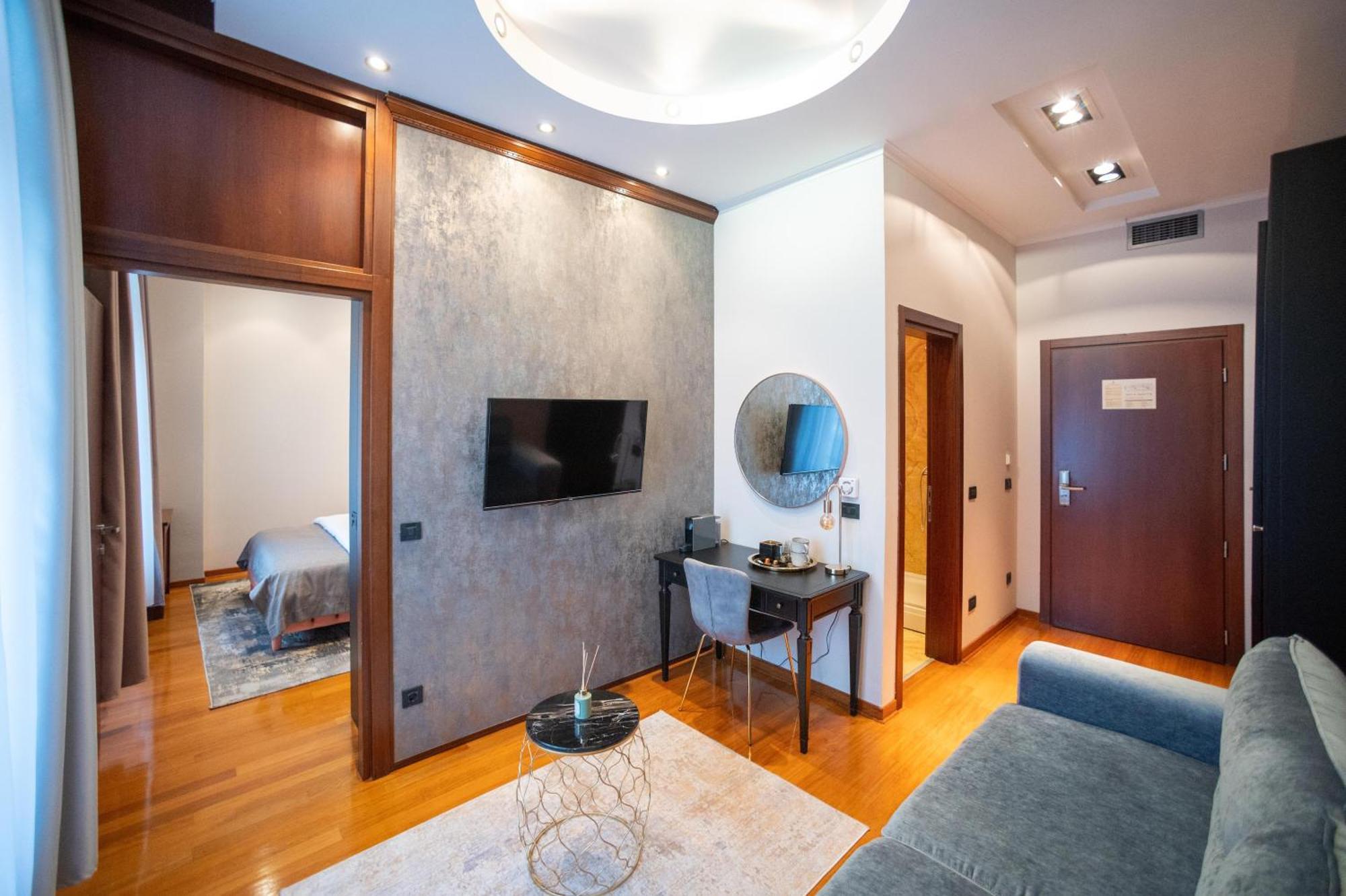 Natali Luxury Suites- Mini Rooms 베오그라드 외부 사진